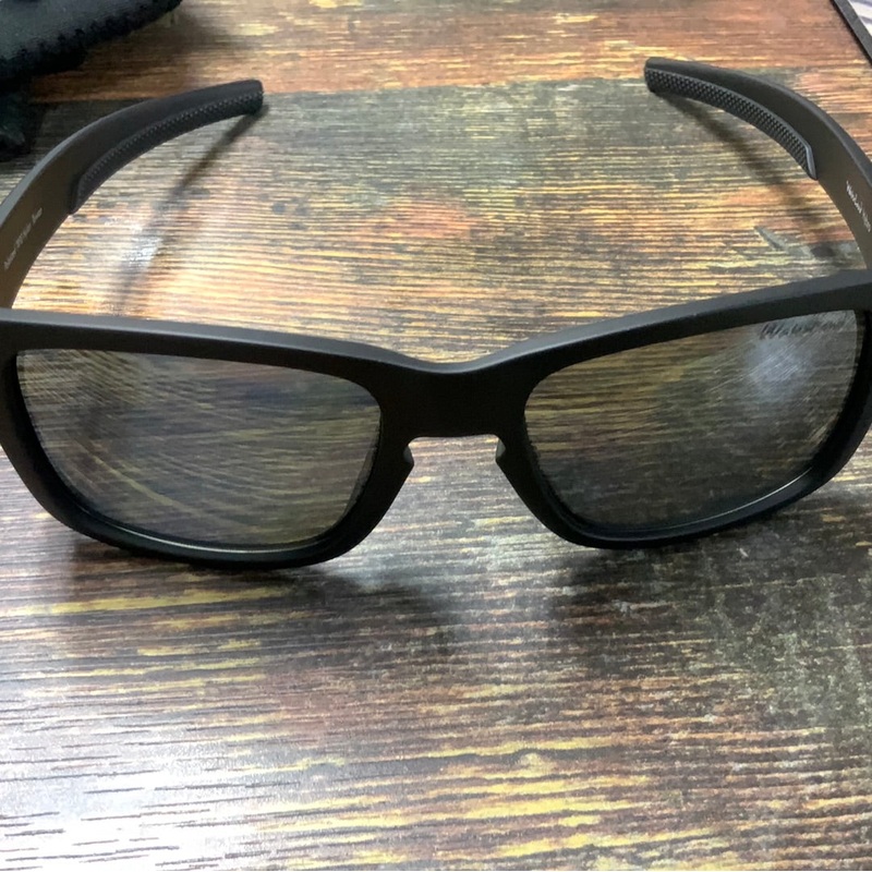 Waterland Hybro - Black