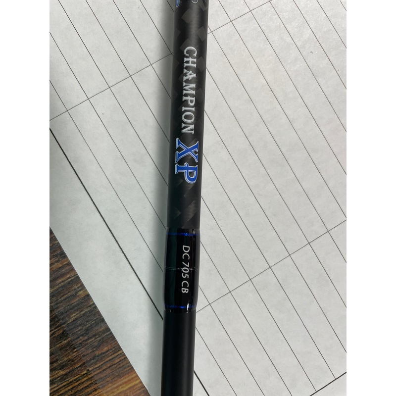 Dobyns Champion XP - DC 705CB