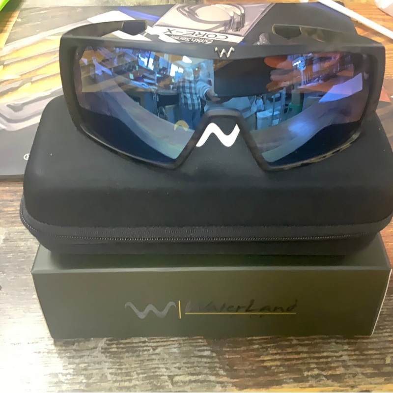 Waterland Bedfisher - Blackwater Blue Honey Mirror