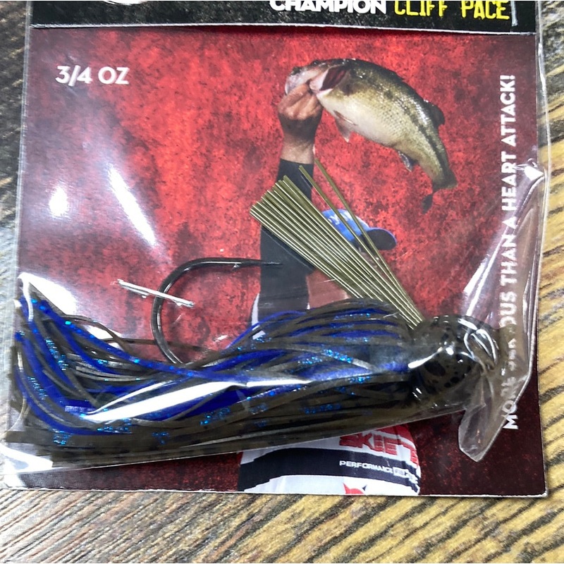 V&M Flatline Football Jig 3/4 oz. Okeechobee Craw