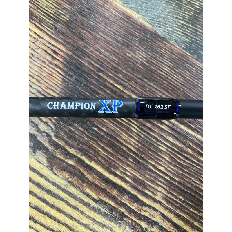 Dobyns Champion XP - DC 762 SF -Spinning