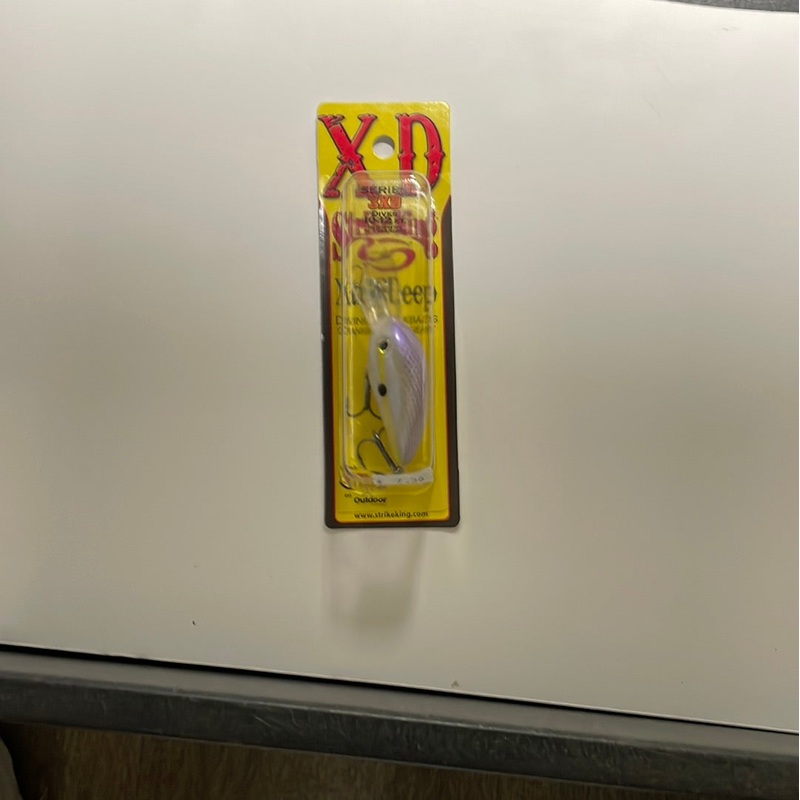 Strike King 3XD Dives 10-12 Chartreuse Shad