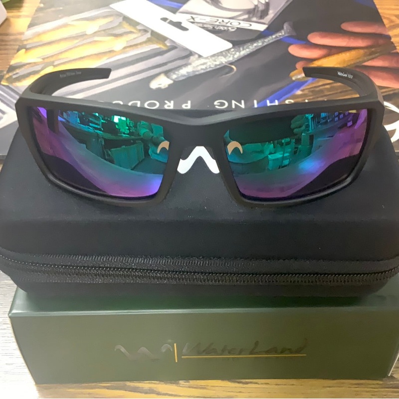 Waterland Ashor - Matte Black Green Mirror