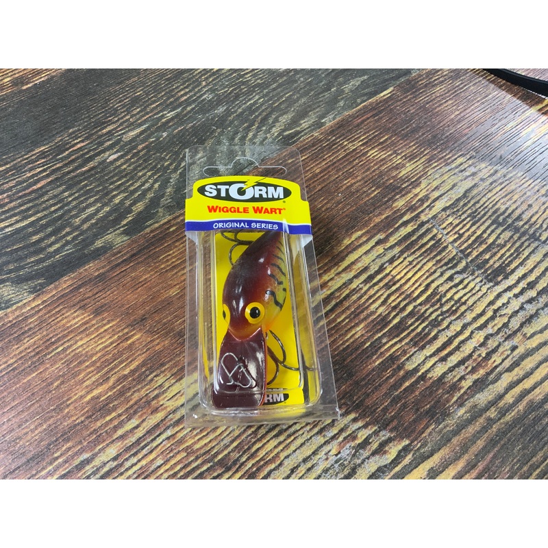 Storm Original Wiggle Wart 05 3/8 oz.  2 Tenn Shad